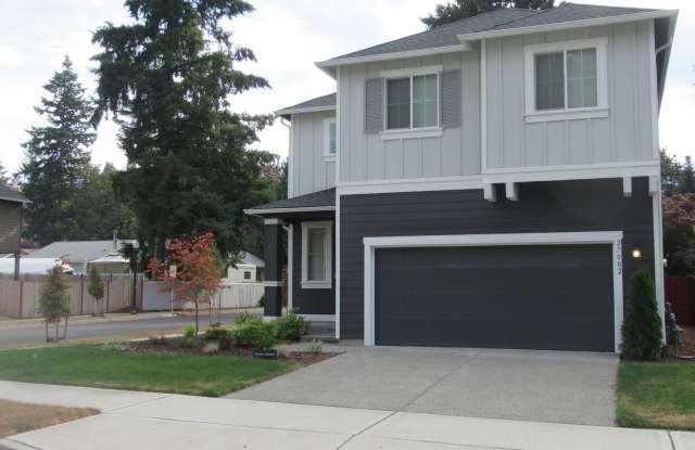 Large 5 bedroom, 2.5 bath home in Covington photos photos