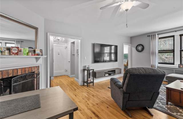 68 E Hartsdale Avenue Gallery 4