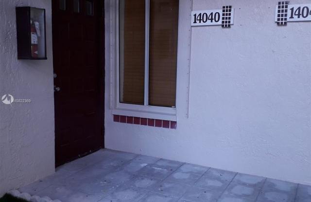 14040 SW 91st Ter Gallery 3