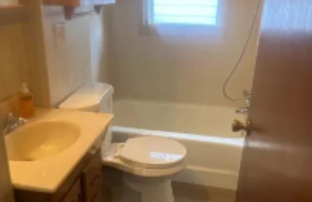 2 Bed 1 Bath Gallery 4