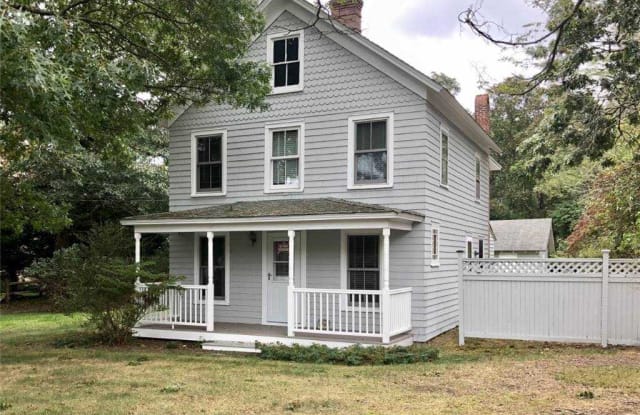 55 Griffing Avenue - 55 Griffing Avenue, Westhampton Beach, NY 11978