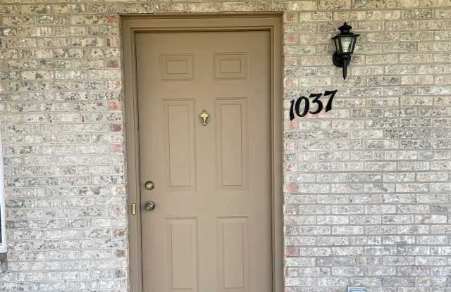 1033 Jill Ct Gallery 3