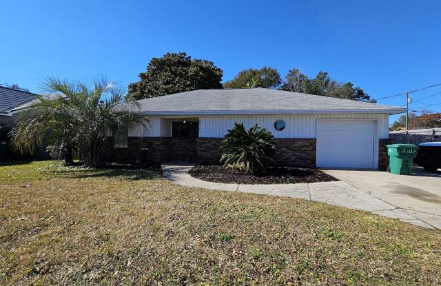 315 Sailfish Circle - 315 Sailfish Circle, Destin, FL 32541
