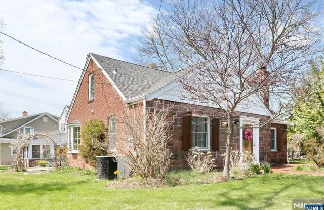 421 Tappan Road photos photos