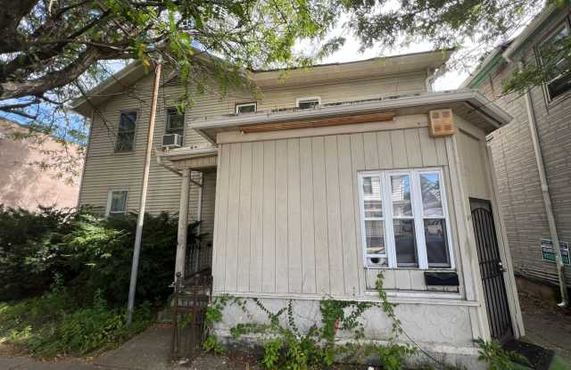 848-850 Capouse Avenue photos photos