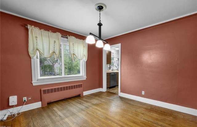 8901 Granby Street Gallery 4