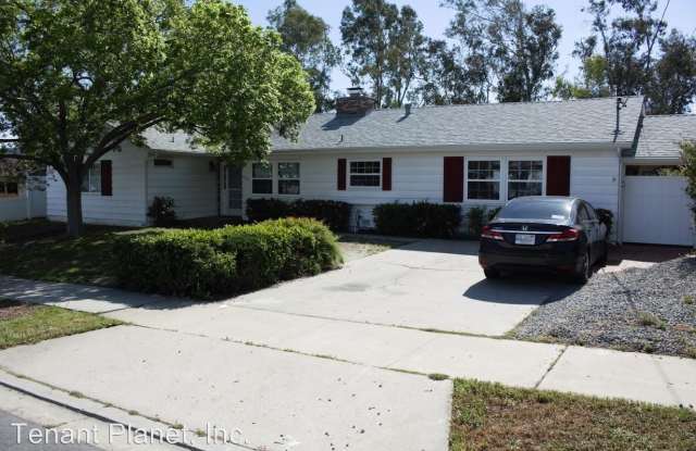 9340 Oakbourne Rd - 9340 Oakbourne Road, Santee, CA 92071