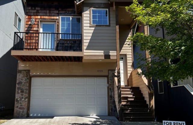 4735 SE Paladin Ln. - 4735 Southeast Paladin Lane, Hillsboro, OR 97123
