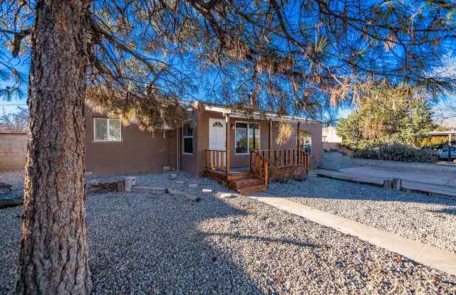 5512 Granite Avenue NE Gallery 3