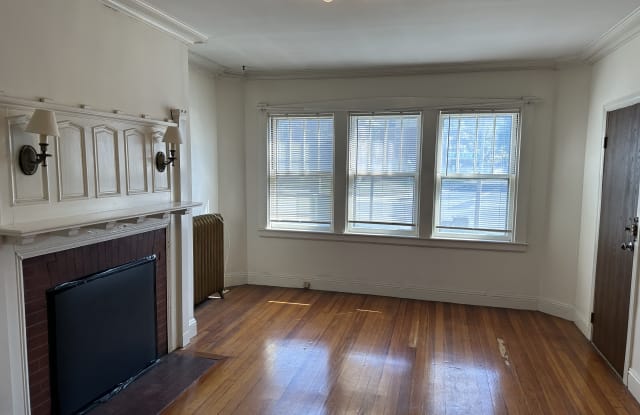 102 Mt Auburn St - 102 Mount Auburn St, Watertown Town, MA 02472