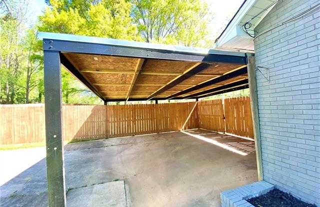 2601 Dora Drive Gallery 3