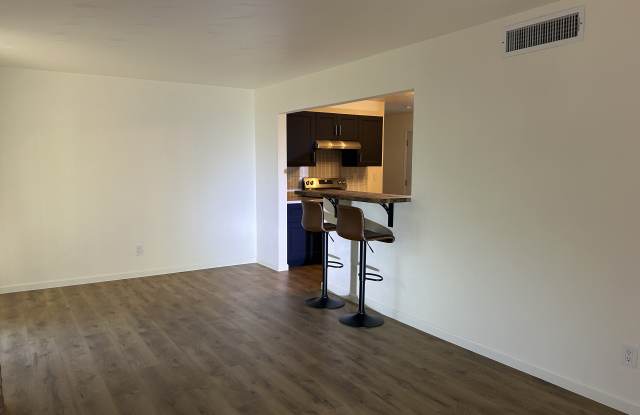 2809 East Lewis Drive Gallery 3