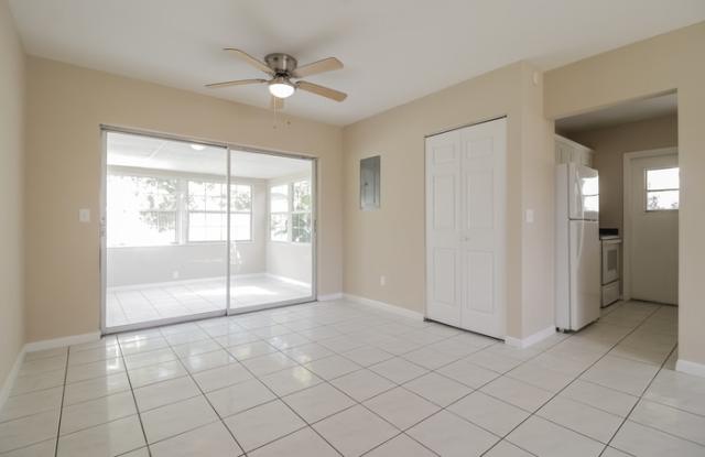 1450 Deltona Boulevard Gallery 4
