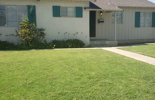 1309 Telegraph Ave - House photos photos