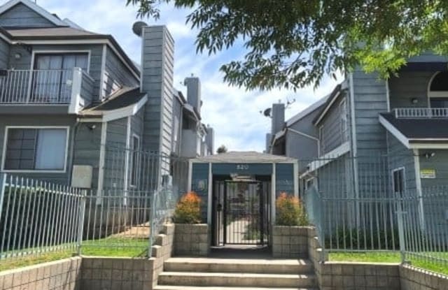 820 N Acacia Street - 820 North Acacia Street, Inglewood, CA 90302