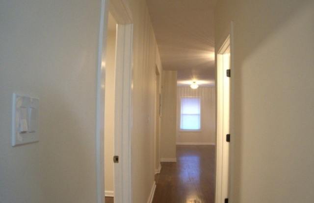 383 N Grove St Gallery 4