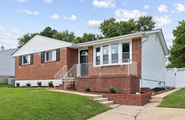 5522 Lanham Way Gallery 3