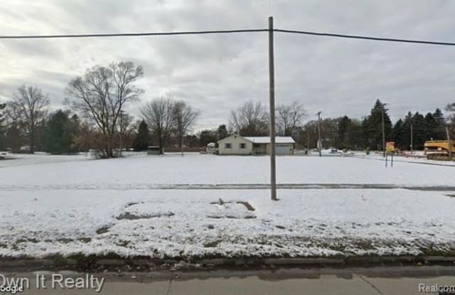 9234 WAYNE Road - 9234 Wayne Road, Romulus, MI 48174
