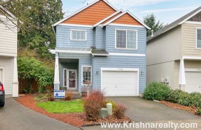 Gorgeous 3BD* 2.5BA* Located in Autumn Meadows Community *SPECTACULAR LOCATION*  *GREAT BACKYARD!* - 17748 Southwest Falling Leaf Court, Aloha, OR 97003