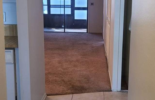 Two-Bedroom Villa in 55+ community Gallery 4