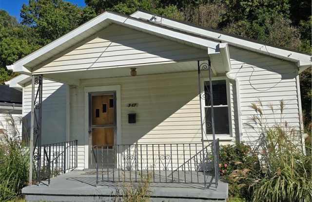 947 Hazel Ave Gallery 2