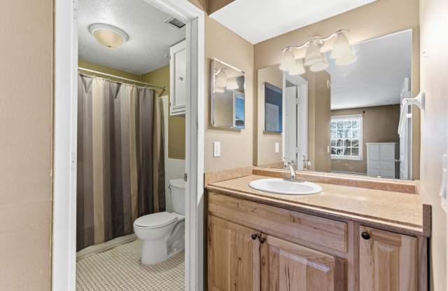 1023 Smetana Road - 6#6 Gallery 2
