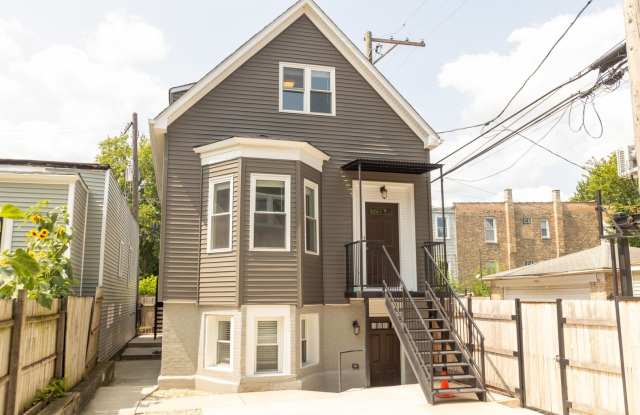 1840 N Saint Louis Avenue - 1840 North Saint Louis Avenue, Chicago, IL 60647