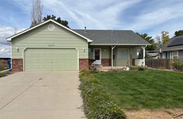 Charming 4-Bedroom Johnstown Ranch with Updates & Great Location! Gallery 1