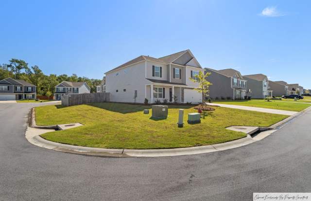 STUNNING HOME IN ELGIN'S WALNUT CREEK Gallery 3