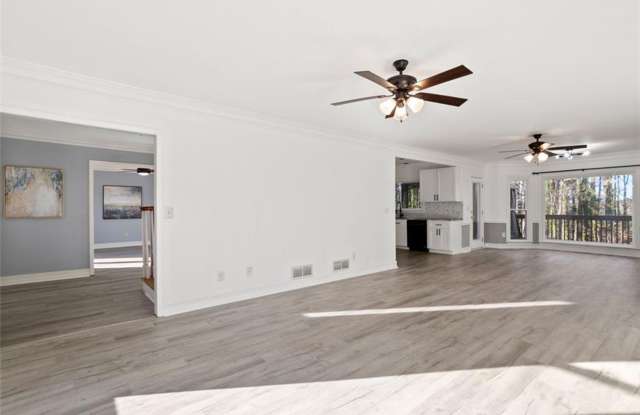 Beautifully Renovated 5-Bedroom, 4-Bath Home on Full Finished Basement! photos photos