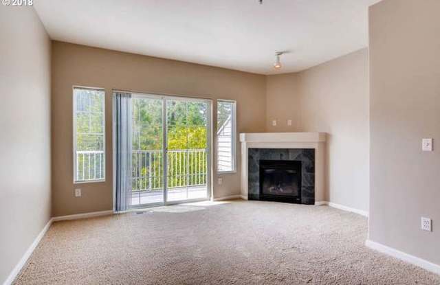 Beautiful Townhome Available in the Progress Ridge Subdivision in Beaverton - $500 MOVE IN SPECIAL! photos photos