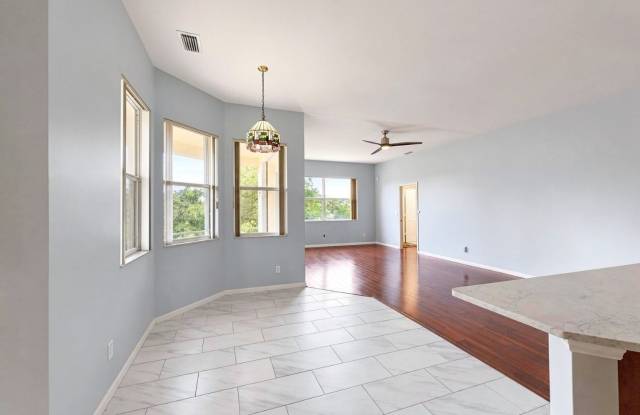 Private Estate Living on 2.6 Acres in Golden Gate Estates Gallery 4