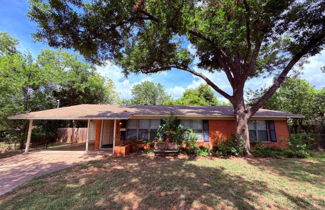 COZY 3 BEDROOM - CENTRAL LOCATION - QUIET CUL-DE-SAC photos photos COZY 3 BEDROOM - CENTRAL LOCATION - QUIET CUL-DE-SAC photos photos