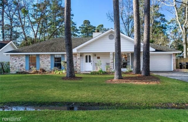 211 Driftwood St - 211 Driftwood Street, St. Tammany County, LA 70448