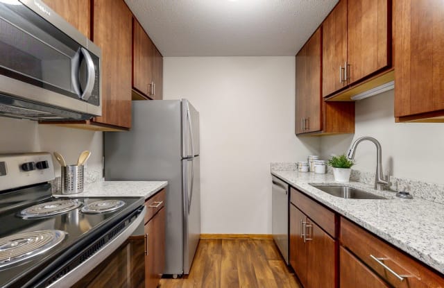 Hillside East Apartments Gallery 4