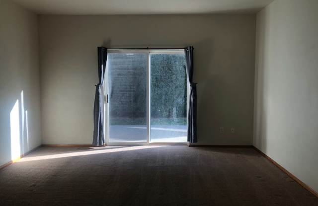 Spacious Duplex Gallery 4