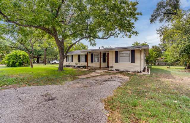 1405 E Main St Round Rock, TX 78664 photos photos 1405 E Main St Round Rock, TX 78664 photos photos