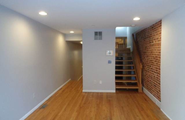 1002 S Curley St. Gallery 3