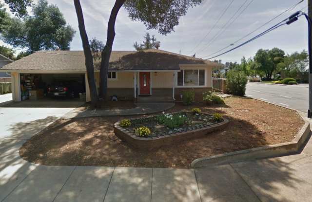 3 bedroom home w/ large shop office space! photos photos 3 bedroom home w/ large shop office space! photos photos