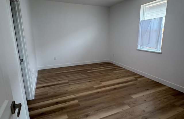 Rent Reduced!! 3 bed 2 bath home in Soap Lake Gallery 3