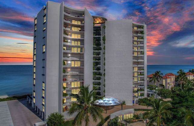 PRICE REDUCTION! $11,500 (60-day min) 2 Bedroom Beach-front Condo photos photos