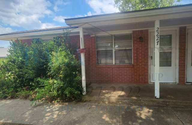 Adorable 2 bedroom 1 bath in Norman! photos photos