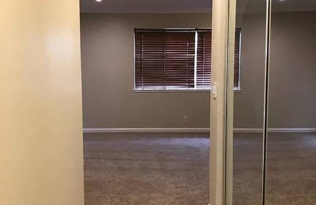 2243 Sun Glory Ln # 2 Gallery 3