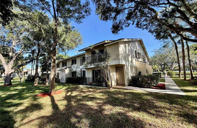110 Gardens Dr photos photos