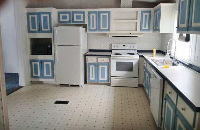 3 Bedroom, 2 Bath home. Gallery 4