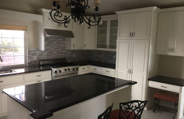 908 Hillview Circle - 908 Hillview Circle, Simi Valley, CA 93065