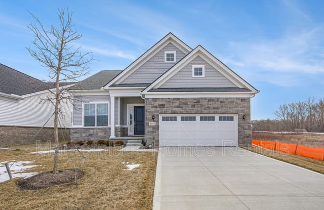 5545 Helmsdale Blvd - 5545 Helmsdale Boulevard, Oakland County, MI 48322