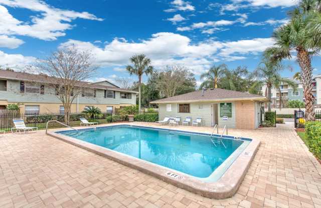 Brandon Condo - 224 Red Maple Place, Brandon, FL 33510