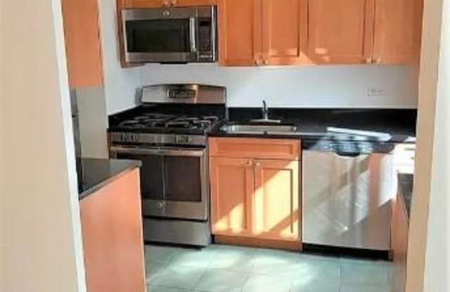 350 West 51st Street - 350 West 51st Street, New York City, NY 10019