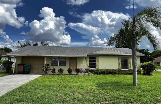 1102 SE 16th Street photos photos